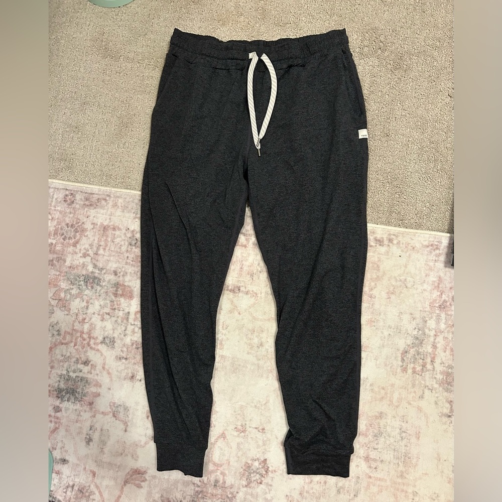 Vuori Charcoal Heather Joggers